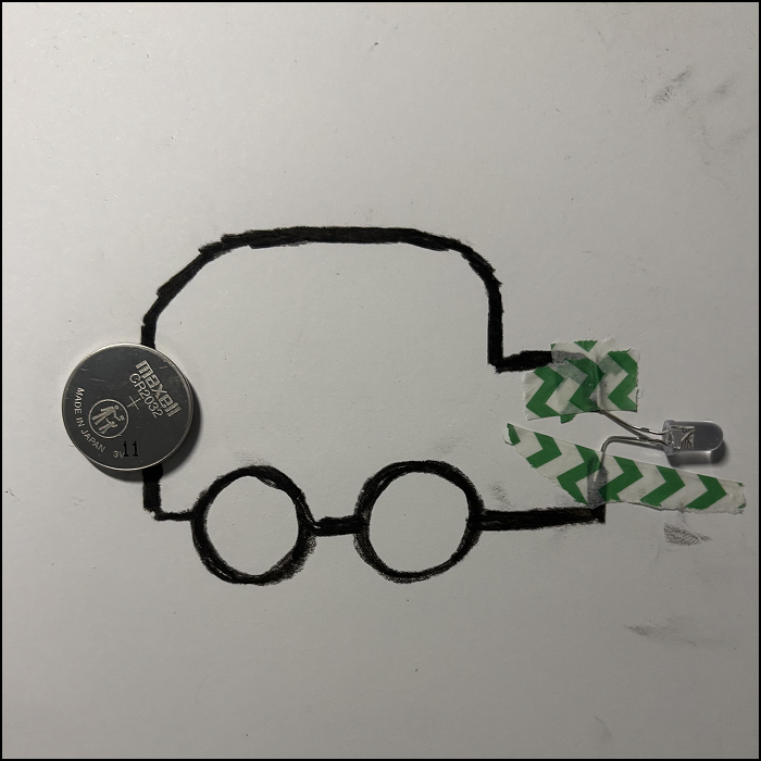 I used graphite for this circuit but it seems that the battery wasn't strong enough.